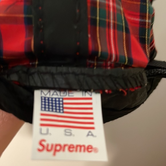 Supreme World Famous Plaid Cap - Picture 3 of 3